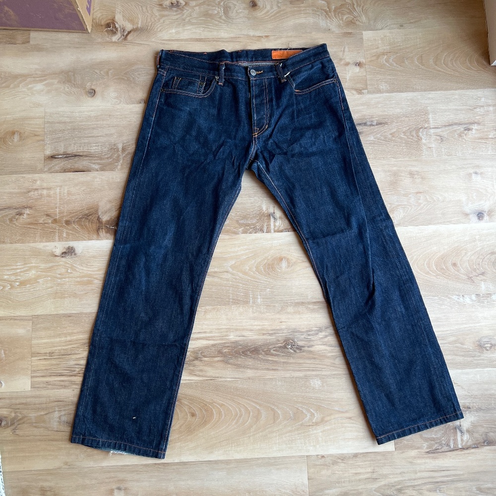 Jean Shop mens classic fit jeans